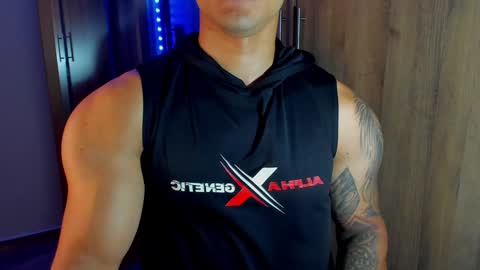 Snapshot of bryan_boy_ chatting on 01.29.25 bryan online show from 01.29.25