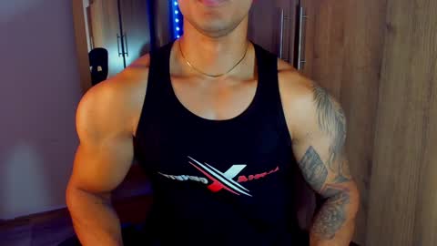 Snapshot of bryan_boy_ chatting on 02.01.25 bryan online show from 02.01.25