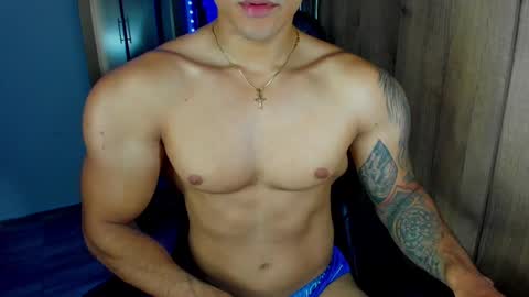 Snapshot of bryan_boy_ chatting on 02.19.25 bryan online show from 02.19.25