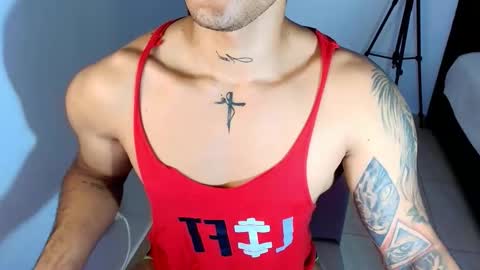 Snapshot of bryan_boy_ chatting on 09.23.25 bryan online show from 09.23.25