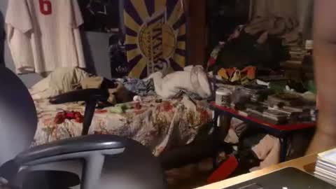 Snapshot of bubbasmalls chatting on 02.04.25 Bubba Smalls online show from 02.04.25