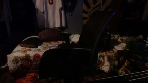 Snapshot of bubbasmalls chatting on 09.18.25 Bubba Smalls online show from 09.18.25