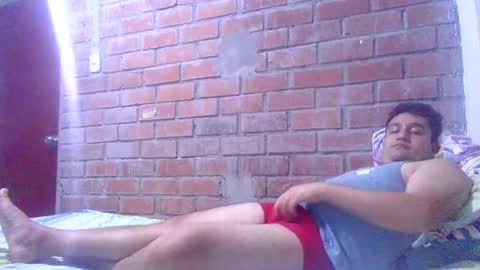 Snapshot of builtfpleasure chatting on 11.05.25 builtfpleasure online show from 11.05.25