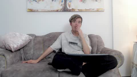 bunny online show from 01.17.25