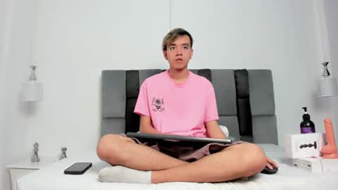 bunny online show from 02.26.25