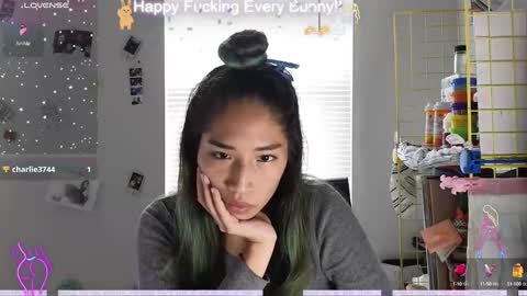 Snapshot of bunnycheekz chatting on 12.09.24 Tokki  bunny  online show from 12.09.24