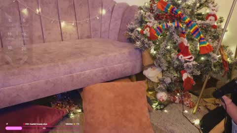 Snapshot of bunnycute_shy chatting on 12.19.24 30 Off online show from 12.19.24