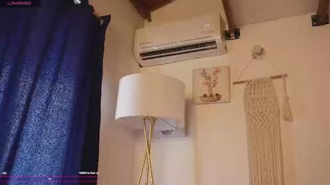 Snapshot of bunnycute_shy chatting on 10.09.25 30 Off online show from 10.09.25
