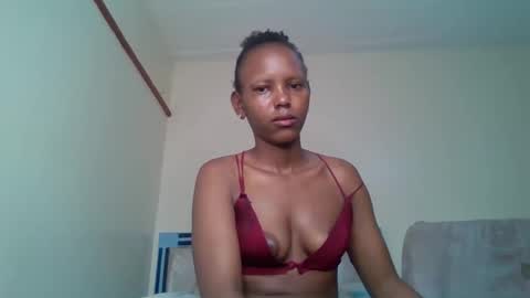 bunnydiva_ online show from 10.09.25