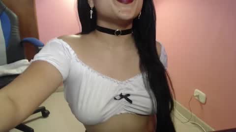 Snapshot of bunnyemilyr0s33 chatting on 12.26.24 bunnyEmilyR0s33 online show from 12.26.24