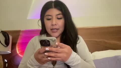 Snapshot of bunnymami chatting on 12.05.24 bunnymami333 online show from 12.05.24