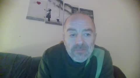 Snapshot of burnleyguy1977 chatting on 01.03.25 burnleyguy1977 online show from 01.03.25
