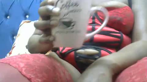 BustyNolimit82 online show from 09.28.25