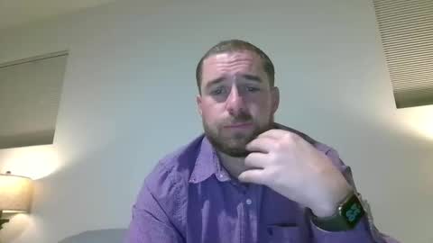 Snapshot of buttman8000 chatting on 11.05.25 buttman8000 online show from 11.05.25