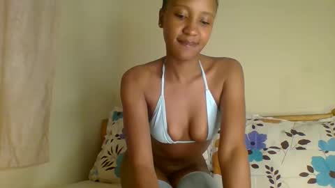 Snapshot of buttter_cup chatting on 10.26.25 Claudia online show from 10.26.25