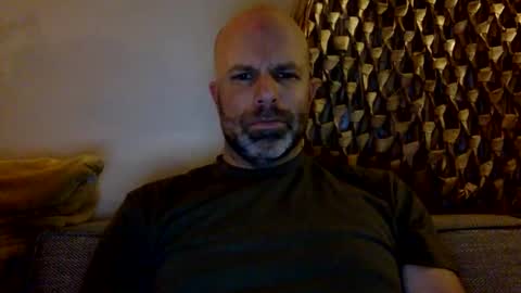 Snapshot of buurman1982isback chatting on 01.25.25 buurman1982isback online show from 01.25.25