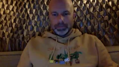 Snapshot of buurman1982isback chatting on 10.02.25 buurman1982isback online show from 10.02.25