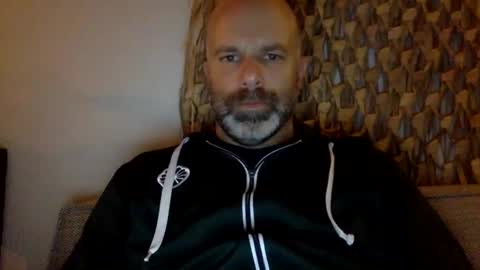 Snapshot of buurman1982isback chatting on 10.14.25 buurman1982isback online show from 10.14.25