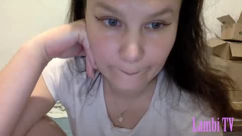 Snapshot of caffeinated_lamb chatting on 12.08.24 Lamb online show from 12.08.24