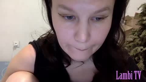Snapshot of caffeinated_lamb chatting on 01.02.25 Lamb online show from 01.02.25