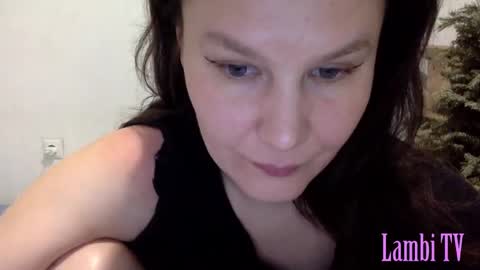 Snapshot of caffeinated_lamb chatting on 01.14.25 Lamb online show from 01.14.25