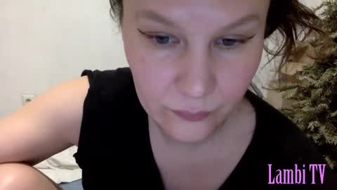 Snapshot of caffeinated_lamb chatting on 03.11.25 Lamb online show from 03.11.25