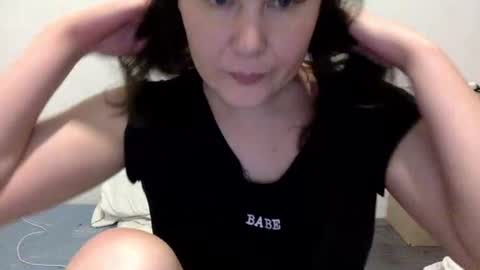 Snapshot of caffeinated_lamb chatting on 09.18.25 Lamb online show from 09.18.25