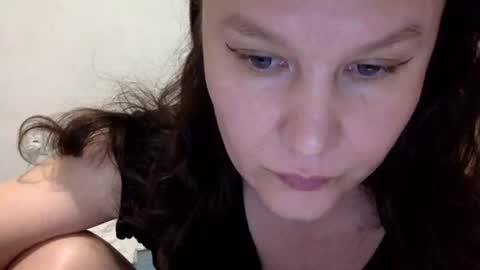 Snapshot of caffeinated_lamb chatting on 09.30.25 Lamb online show from 09.30.25