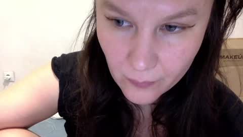 Snapshot of caffeinated_lamb chatting on 10.02.25 Lamb online show from 10.02.25