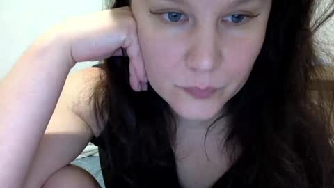 Snapshot of caffeinated_lamb chatting on 10.14.25 Lamb online show from 10.14.25