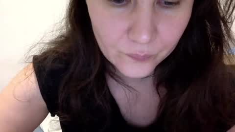 Snapshot of caffeinated_lamb chatting on 10.15.25 Lamb online show from 10.15.25
