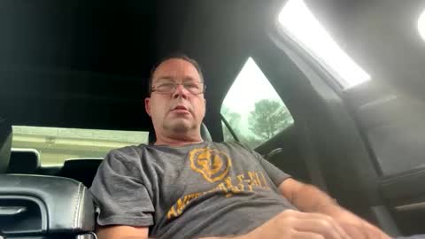 Snapshot of cajunstud4u chatting on 11.21.25 cajunstud4u online show from 11.21.25