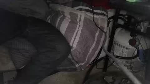 Snapshot of calisguitar chatting on 01.18.25 Calisguitar online show from 01.18.25