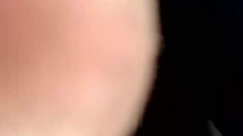 Snapshot of calisguitar chatting on 02.03.25 Calisguitar online show from 02.03.25