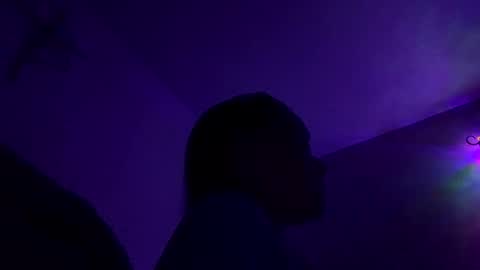 Snapshot of calishop1 chatting on 01.04.25 calishop1 online show from 01.04.25