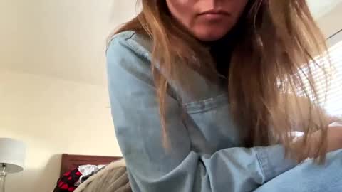 Snapshot of calishop1 chatting on 03.09.25 calishop1 online show from 03.09.25