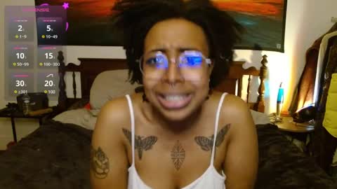 Snapshot of call_me_hedone chatting on 02.27.25 Hedone online show from 02.27.25