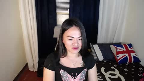Snapshot of callme_mama chatting on 01.14.25 Althea online show from 01.14.25