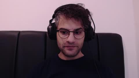 Snapshot of calvinjohnlad chatting on 12.20.24 Calvinjohnlad online show from 12.20.24