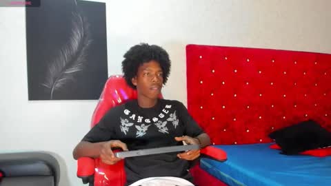 Snapshot of cam_brown chatting on 10.17.25 online show from 10.17.25