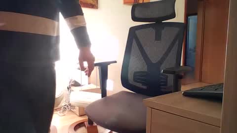 Snapshot of camcologne chatting on 10.01.25 camcologne online show from 10.01.25