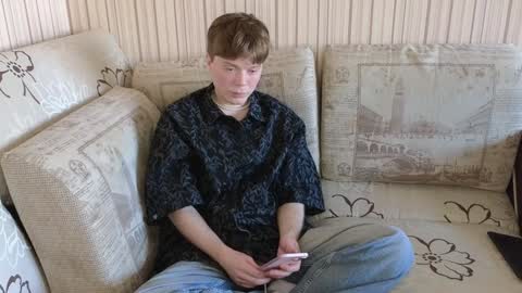 Snapshot of cameron_crowly chatting on 02.07.25 Cameron online show from 02.07.25