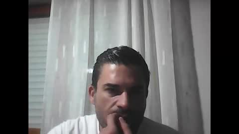 Snapshot of camforfan chatting on 10.31.25 kevintop online show from 10.31.25