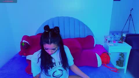 Snapshot of cami_bunnygirlx chatting on 10.23.25 CAMI online show from 10.23.25