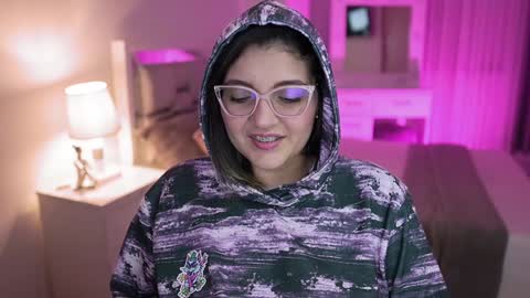 Snapshot of camila_buitrago chatting on 12.12.24 Camila buitrago online show from 12.12.24