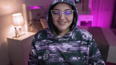 Snapshot of camila_buitrago chatting on 12.13.24 Camila buitrago online show from 12.13.24
