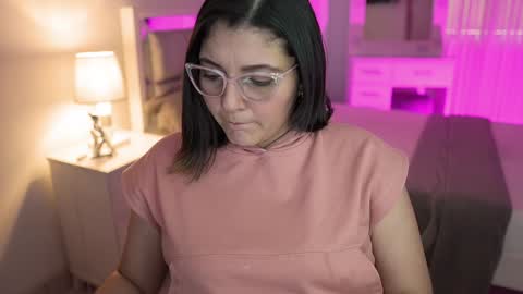 Snapshot of camila_buitrago chatting on 12.18.24 Camila buitrago online show from 12.18.24
