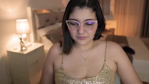 Snapshot of camila_buitrago chatting on 12.24.24 Camila buitrago online show from 12.24.24