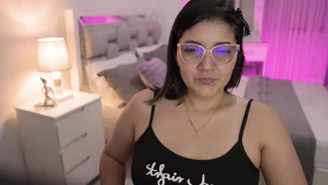 Snapshot of camila_buitrago chatting on 01.19.25 Camila buitrago online show from 01.19.25