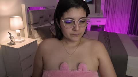 Snapshot of camila_buitrago chatting on 01.23.25 Camila buitrago online show from 01.23.25